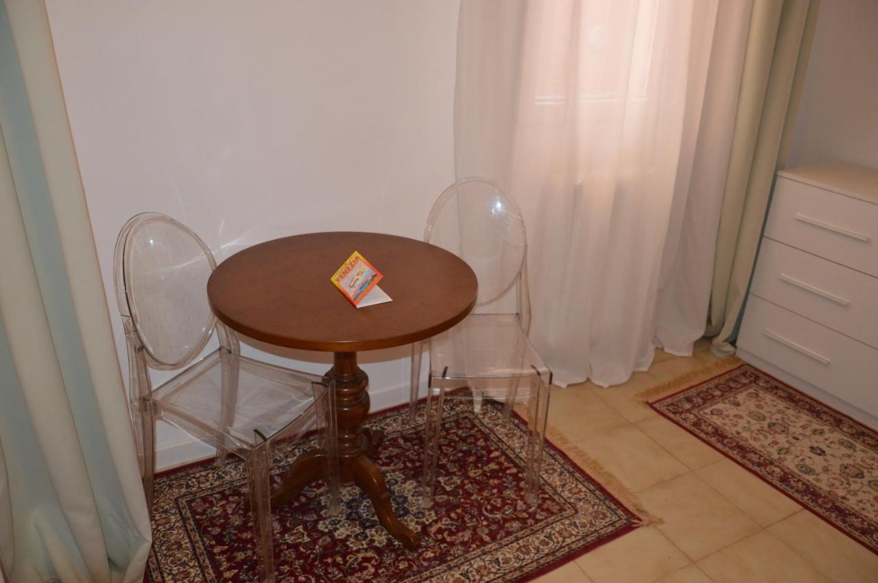 Butterfly Guest House البندقية المظهر الخارجي الصورة